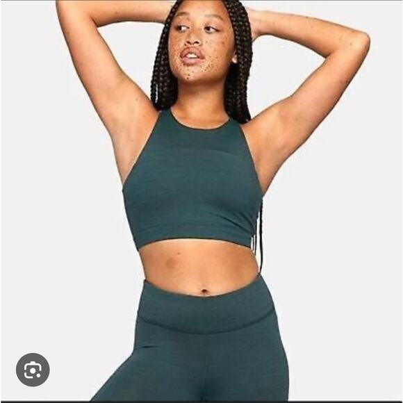 Outdoor Voices Other - Outdoor Voices Move Free Crop Top